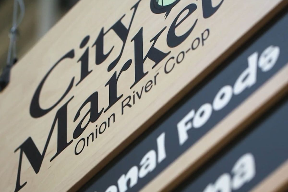 resource_city-market-onion-river-video